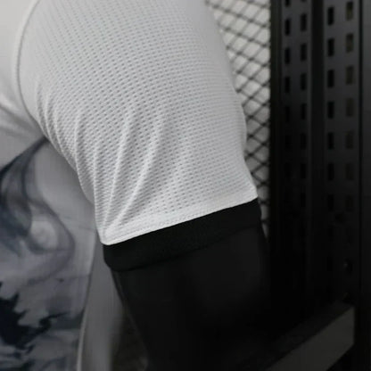 Japan "Ink Washed Dragon" Edición Especial