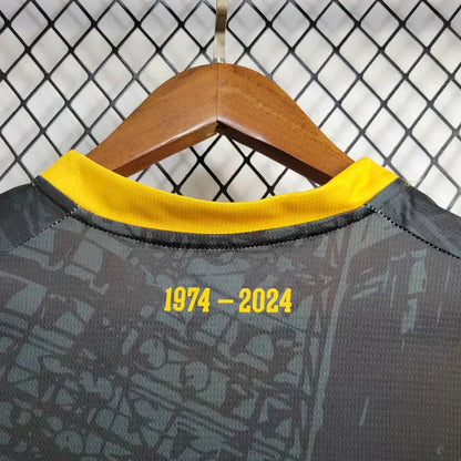 Borussia Dortmund "Royal Crest" Edición Especial