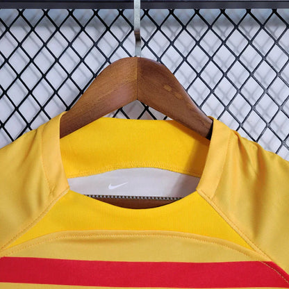 2022/2023 Barcelona Fourth Visitante Kit