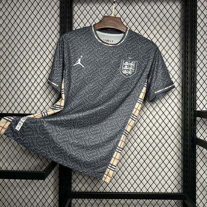 England "Burrbery" Edición Especial
