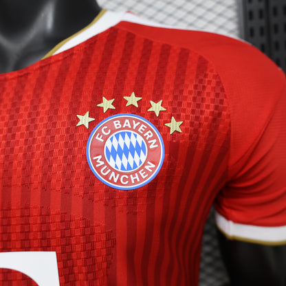 2026/2027 Bayern Munchen Local Manga Larga Kit