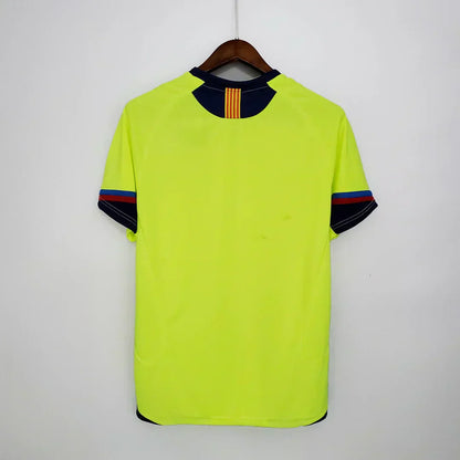 2005-2006 Retro Barcelona Visitante